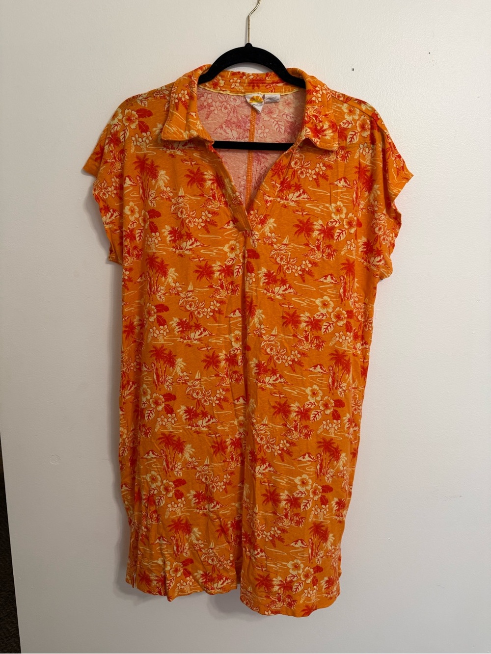 C&C California Orange & Red Floral Hawaiian Mini Dress